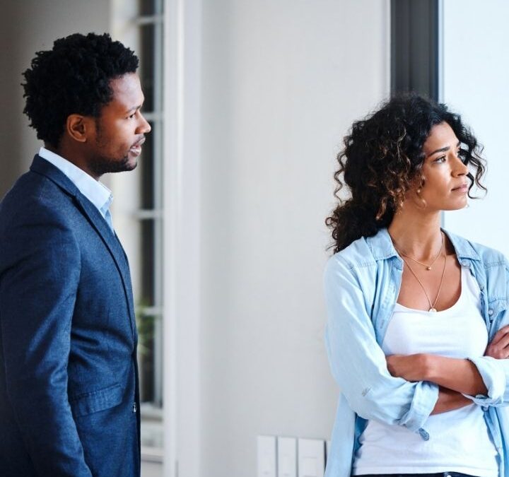 Stonewalling vs Silent Treatment: How Can You Tell Them Apart